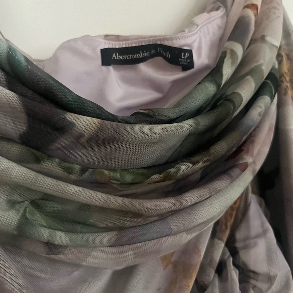 Abercrombie & Fitch Floral One-Shoulder Maxi Dress - Picture 3 of 4